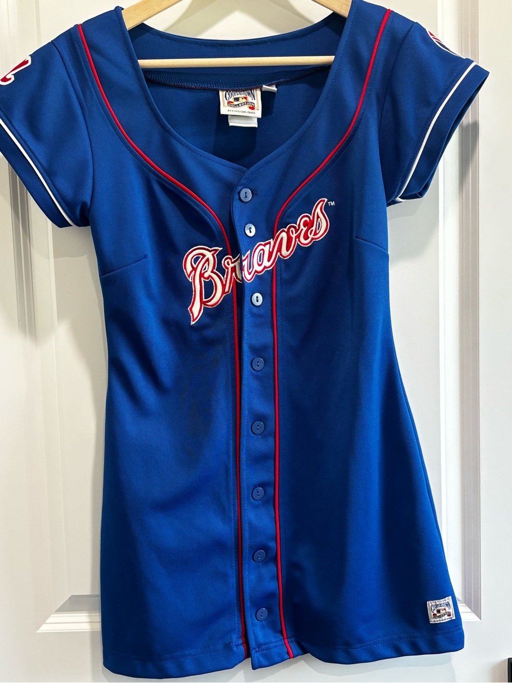 Braves Royal Blue Button-Front Jersey Top ladies size M